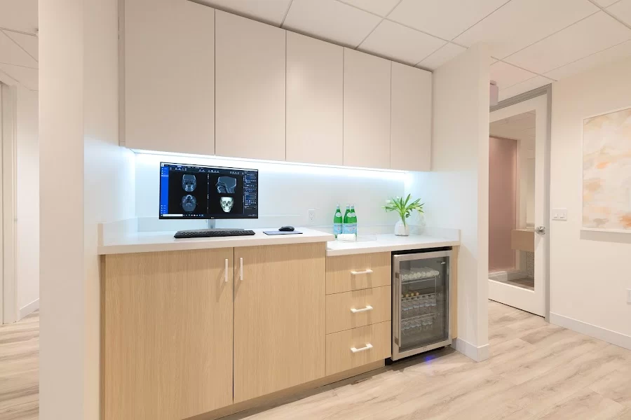 Lux Orthodontics Picture 3