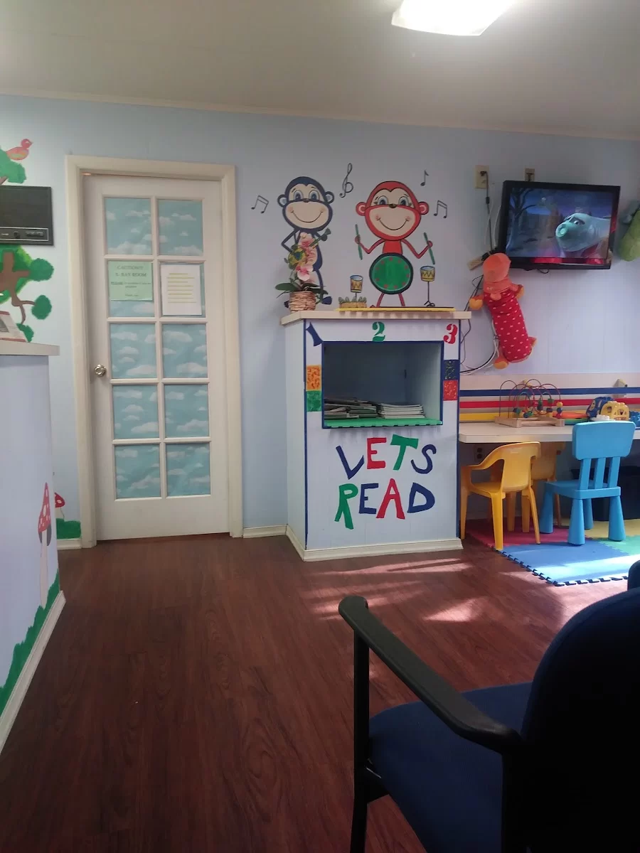 Oak Tree Kids Dental Picture 1