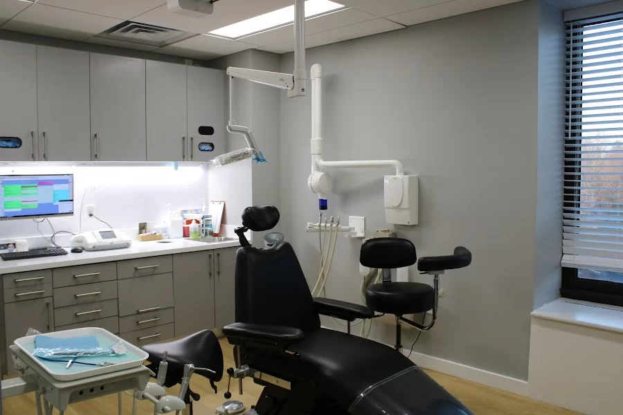 Wilmington Periodontics & Implants Picture 4