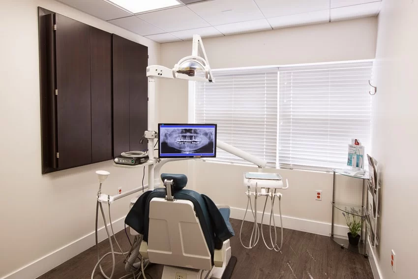K & E Family Dental Picture 3