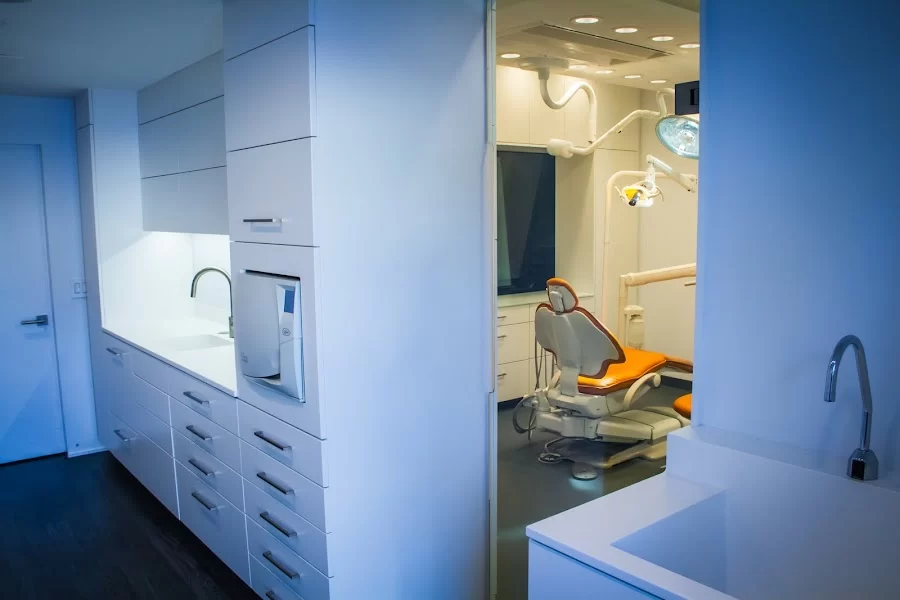 gIDE Dental Center Picture 3