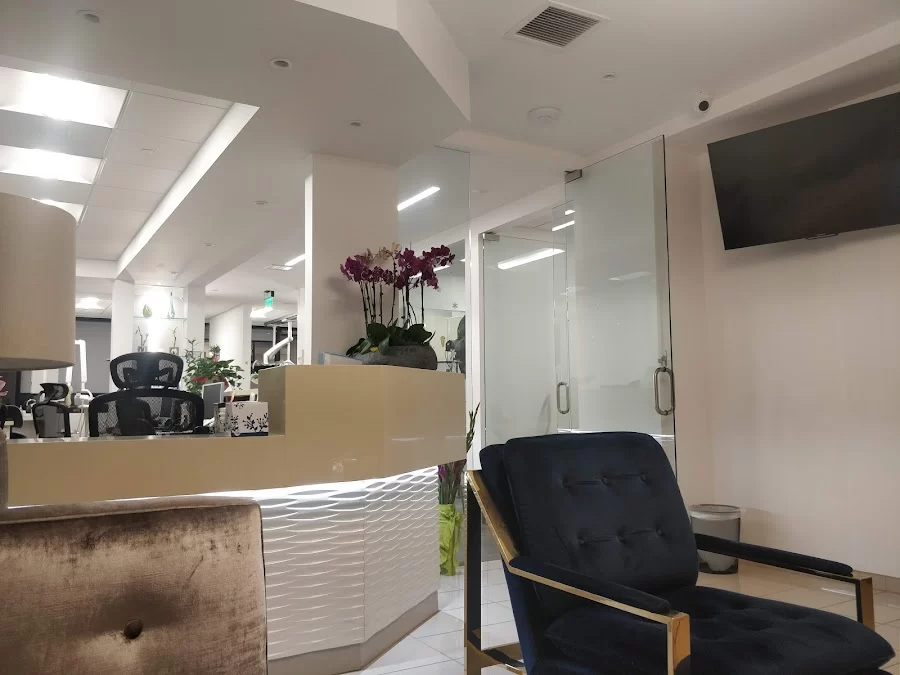 Trident Cosmetic & Family Dentistry Picture 3