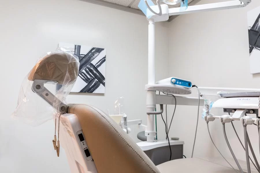 Pasha Dental Group Los Angeles - Dr. Nazli Majd Picture 6