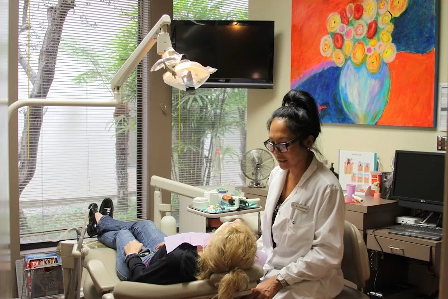 Bo Macdonald, DDS Picture 9