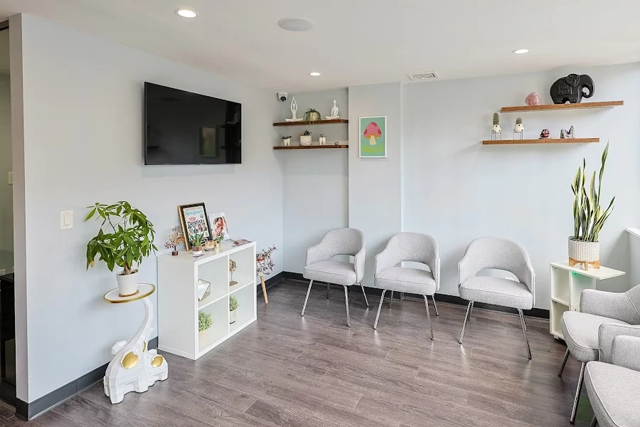 Grove Dental Center Picture 3
