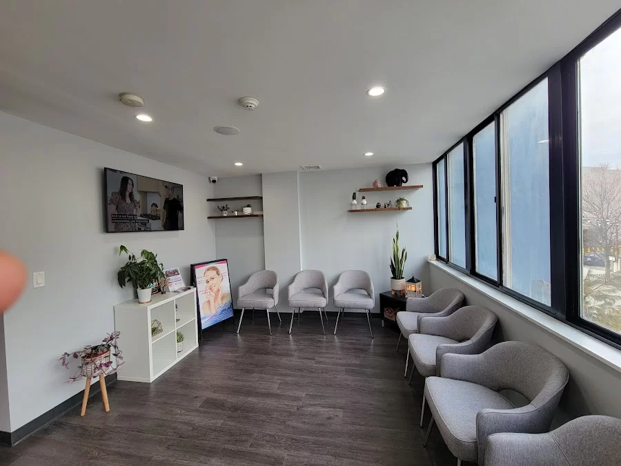 Grove Dental Center Picture 4