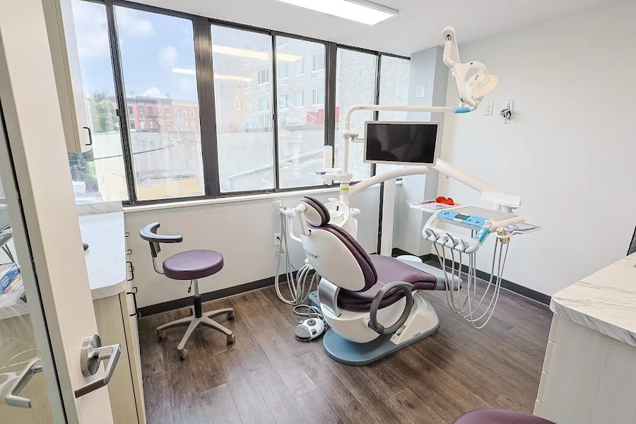 Grove Dental Center Picture 5