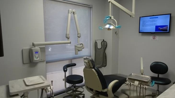 Crescent Dental Associates Picture 3