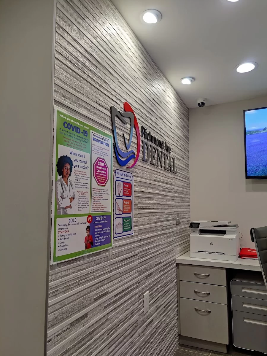 Richmond Ave Dental Picture 8
