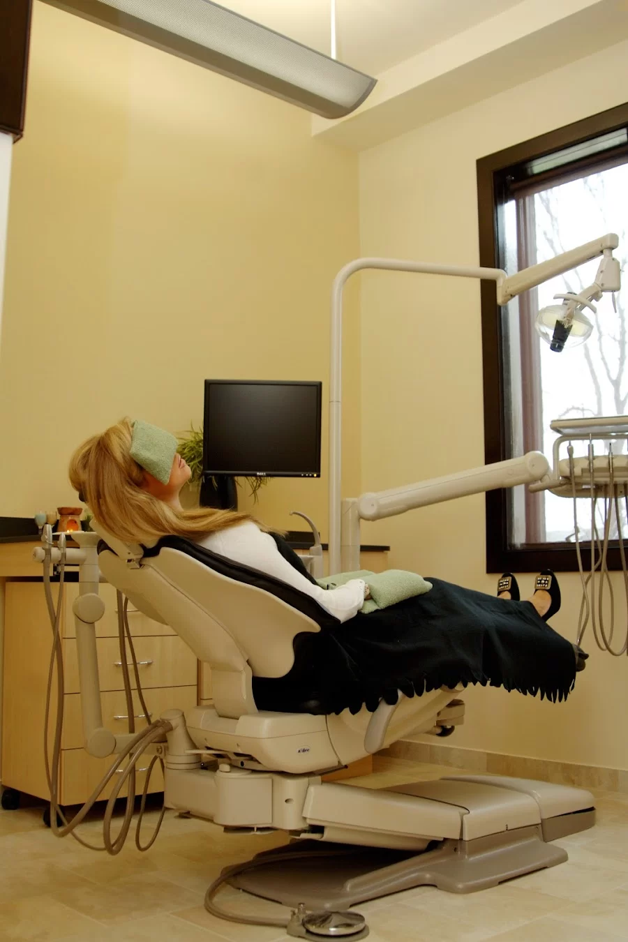 Sola Dental Spa: Cosmetic Dentists In New York, Dental Clinic Staten Island, NY Picture 8