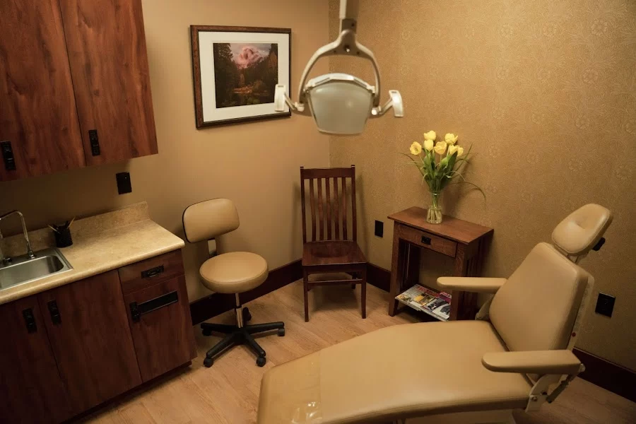 Donlevy, Estess & Lohiya Oral & Maxillofacial Surgery Group Picture 2