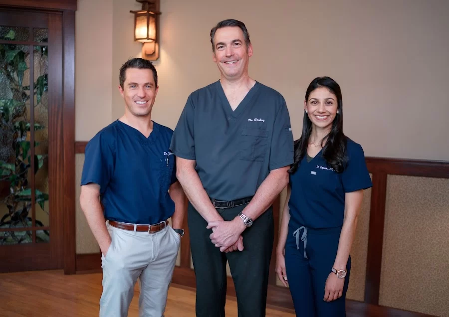 Donlevy, Estess & Lohiya Oral & Maxillofacial Surgery Group Picture 3