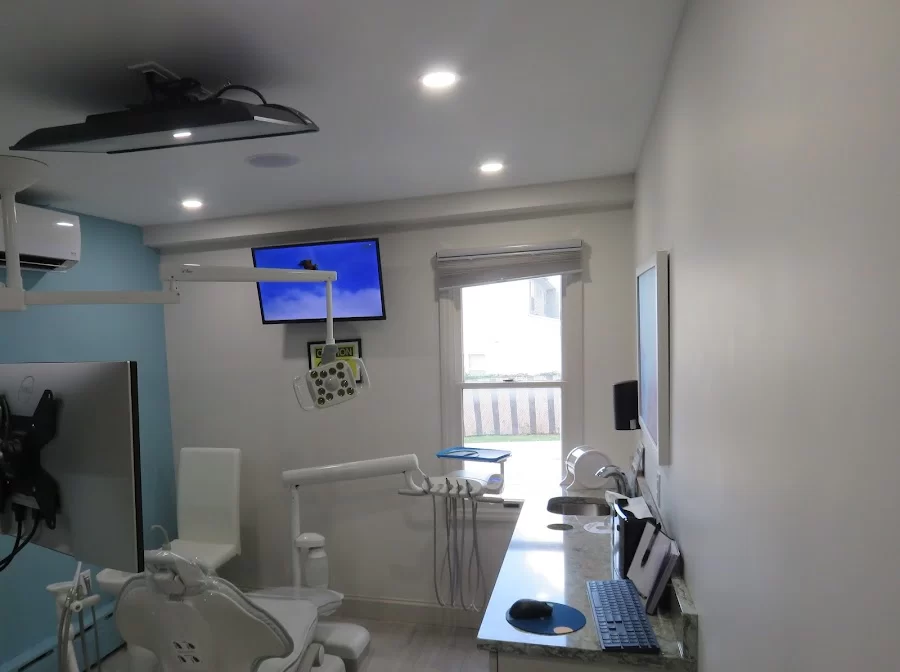 Angel Family Dentistry Picture 1