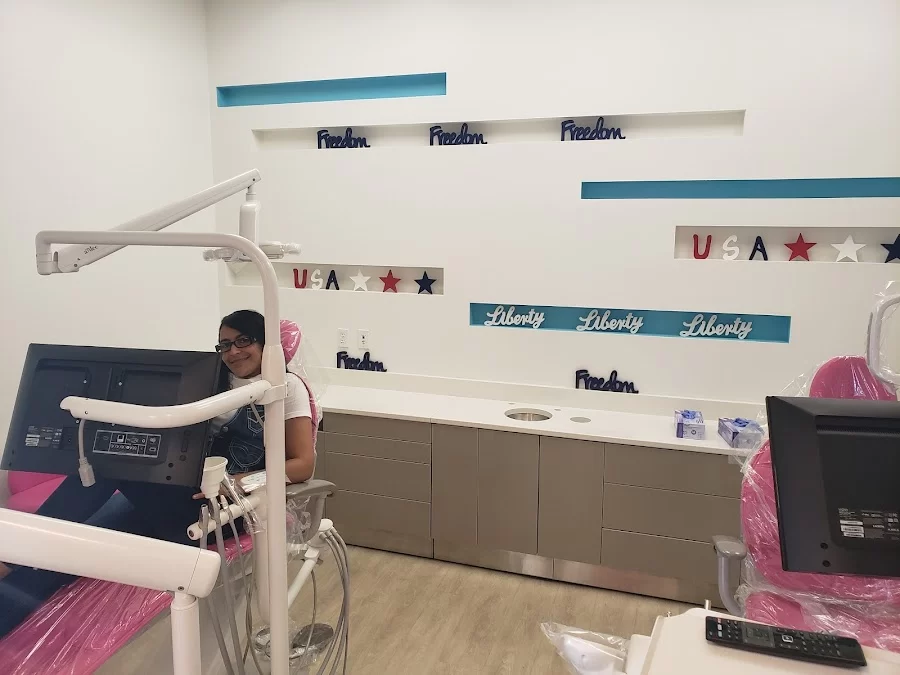 Mystic Dental Studio Picture 1