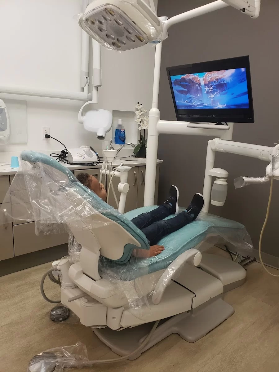 Mystic Dental Studio Picture 2