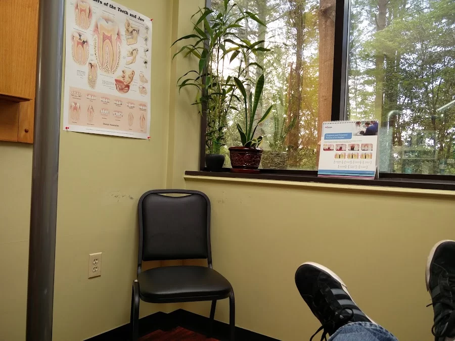 Cary Lee Family Dentistry - Dr. Jae S. Lee DDS, PA Picture 5