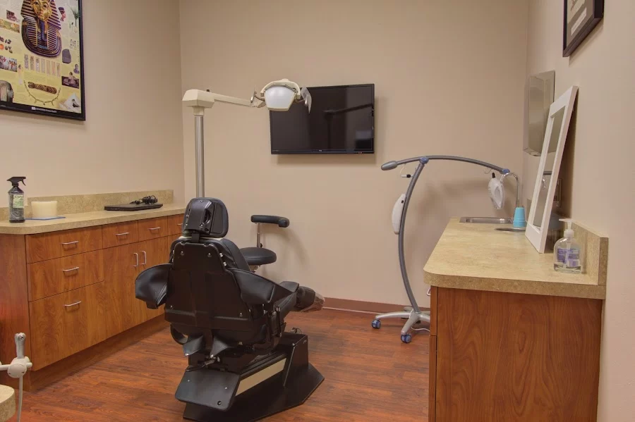 Smile Design Dentistry Sand Lake Picture 1