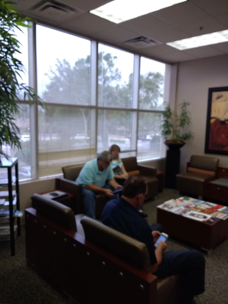 Dr Phillips Periodontics & Implants: Lee Christopher DMD Picture 3