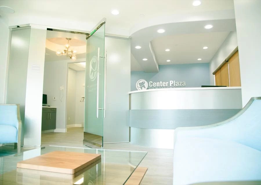 Center Plaza Dentistry Picture 8