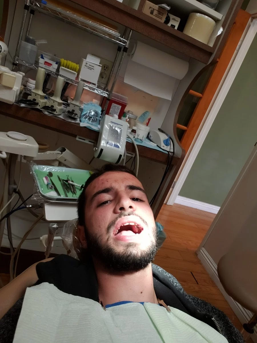Dr. Gamal Tewfik, DDS. Picture 1