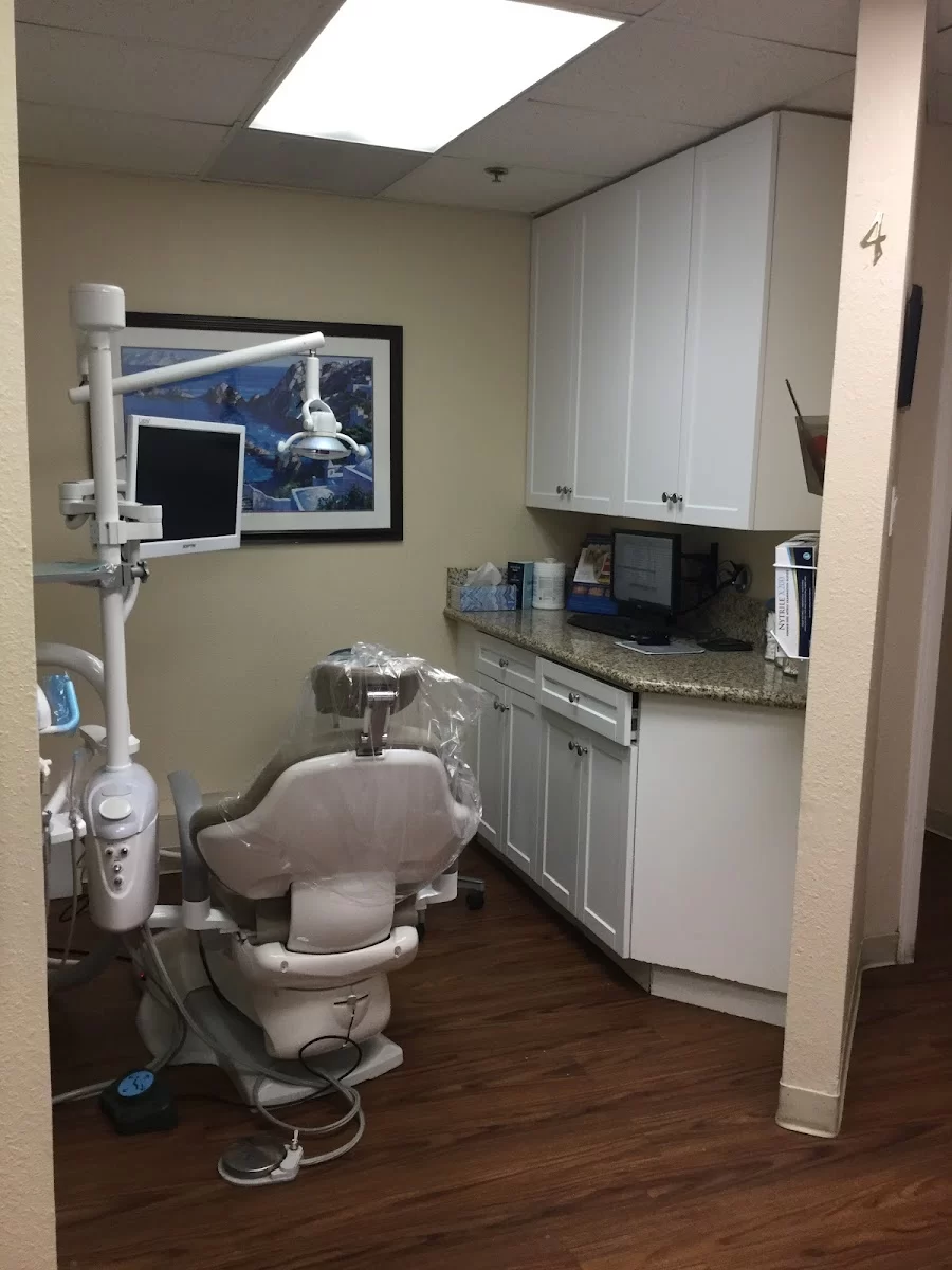 California Dental Group of Cypress Picture 8