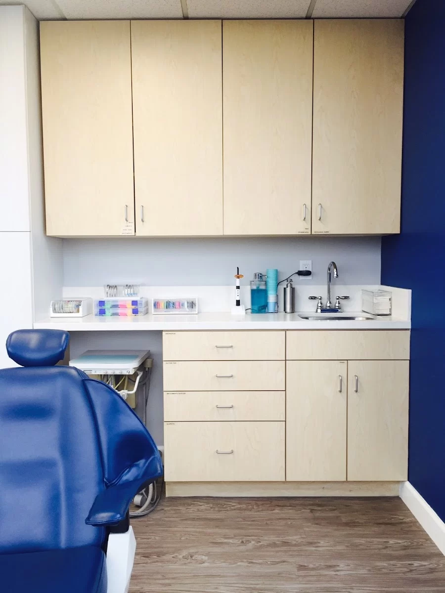 Firouz Orthodontics Picture 8