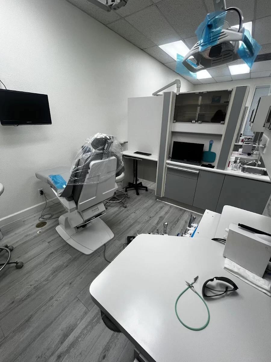 Shine Dentistry (Brea) Picture 9