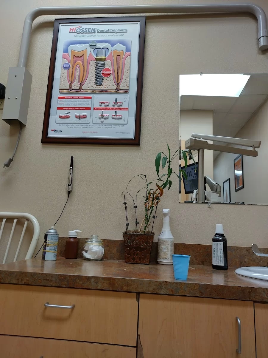 LONG BEACH TOTAL DENTAL CARE Picture 9