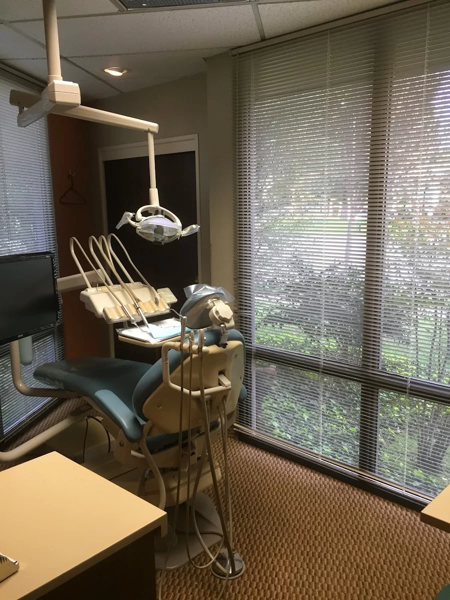 Matthew S. Thunberg DDS, APC. and Steven J. Kend DDS, Inc. Picture 7