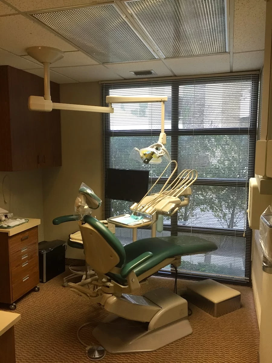 Matthew S. Thunberg DDS, APC. and Steven J. Kend DDS, Inc. Picture 6