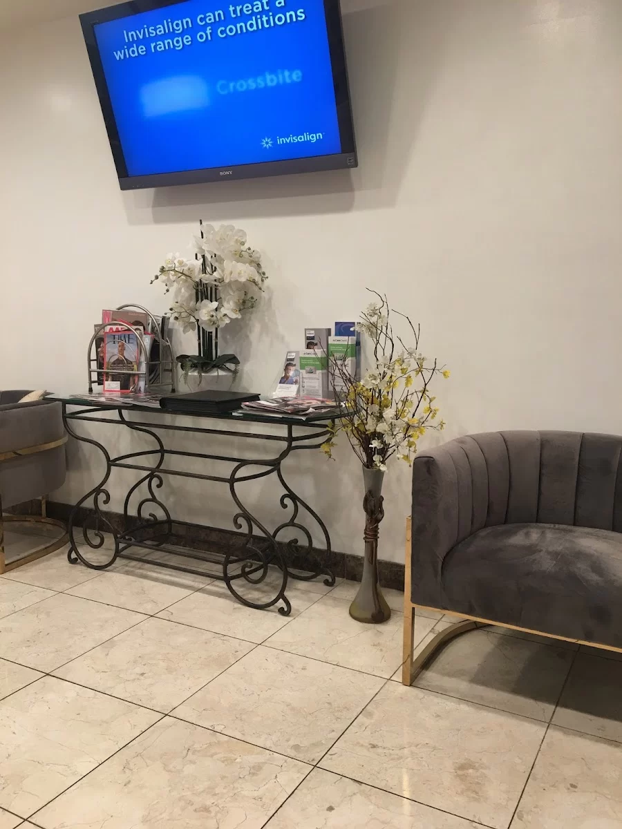 Beverly Hills Prestige Picture 9