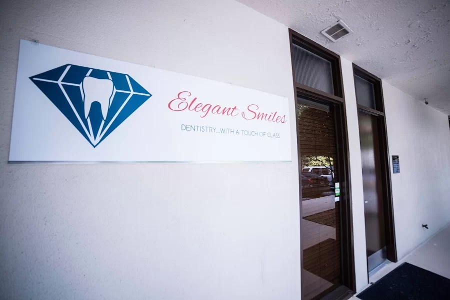 Elegant Smiles Picture 3