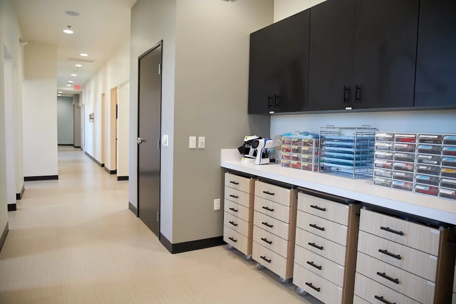 Diamond Creek Dental, Joseph W Lee DDS Picture 4
