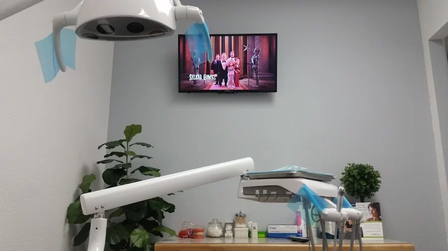 Downtown Dental Picture 1