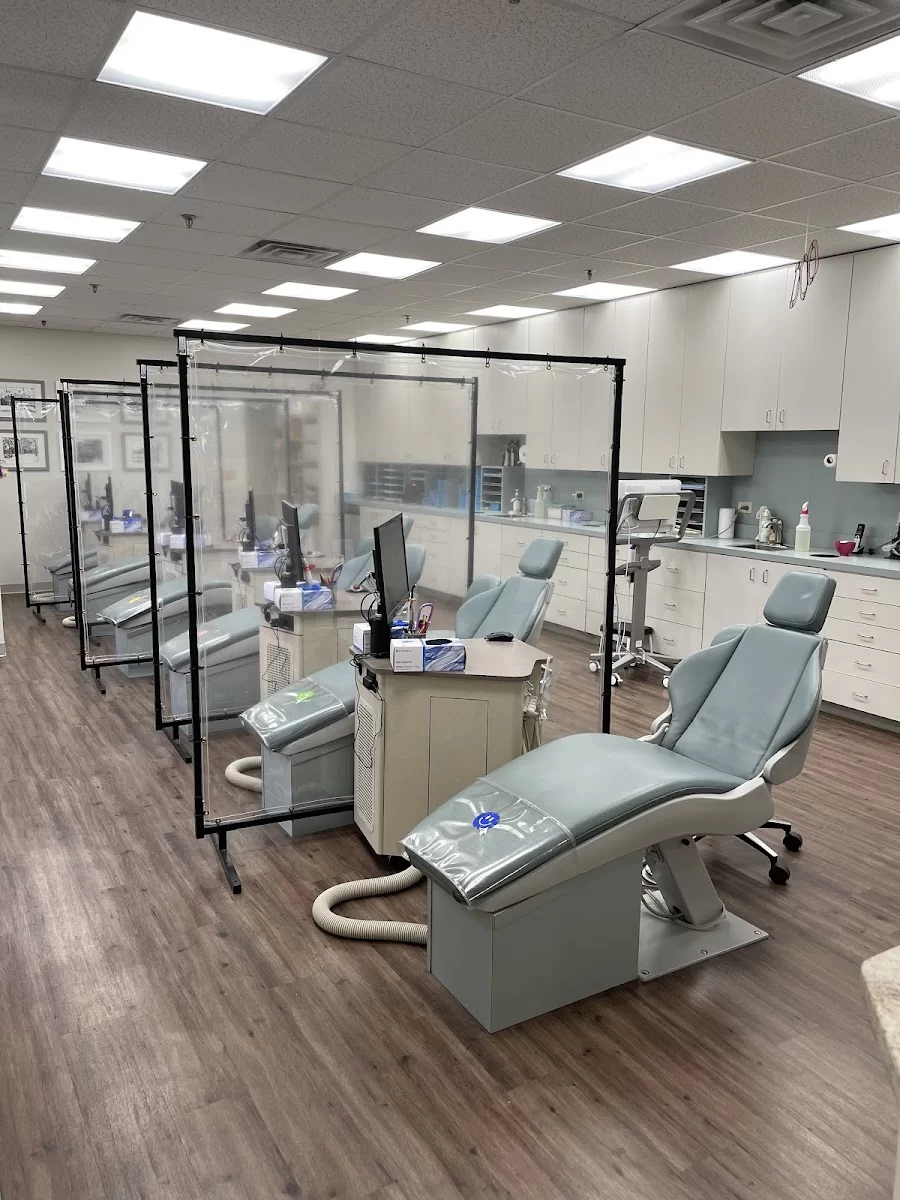 King, McCune & Moore Orthodontics Picture 7