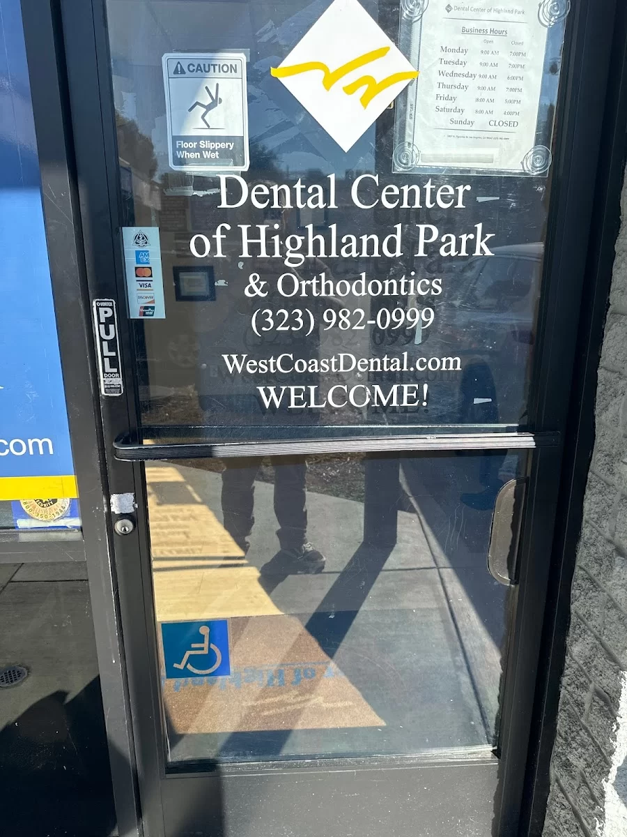 Dental Center of Highland Park Picture 10