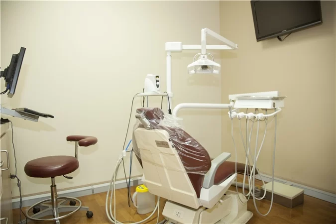 Dental Center of Highland Park Picture 6