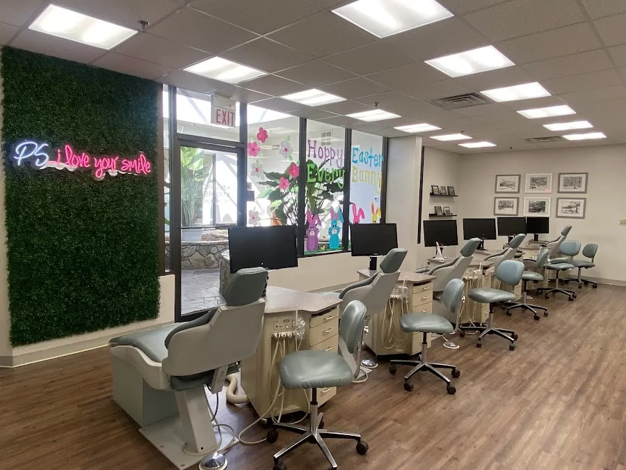 King, McCune & Moore Orthodontics Picture 5