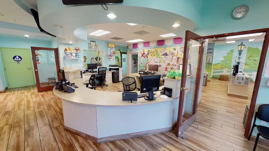 Children's Dental FunZone - Pediatric Dentist & Orthodontist - Eagle Rock Picture 2