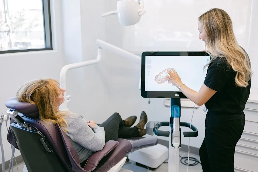 Mid-Valley Dental Care Picture 5