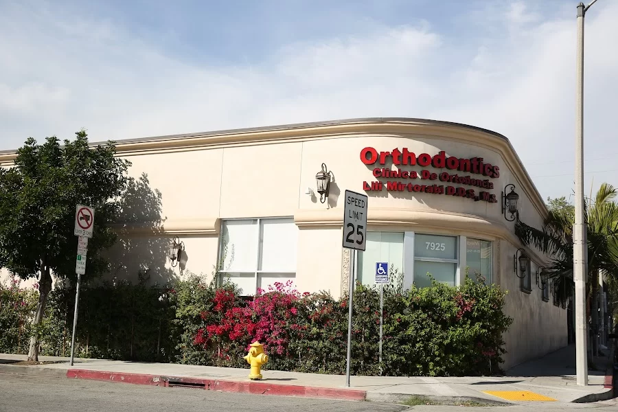 Dr. Lili & Associates - Huntington Park Picture 5