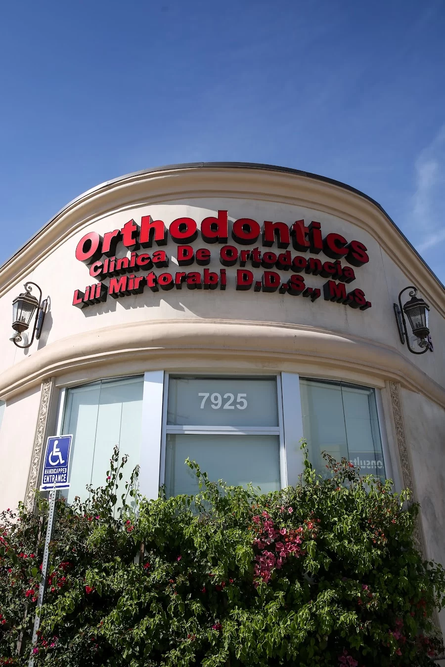Dr. Lili & Associates - Huntington Park Picture 10