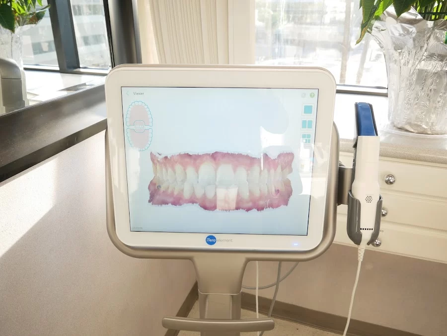 Encino Orthodontics - Dr. Fouy Chau, DDS, MS, MBA Picture 2