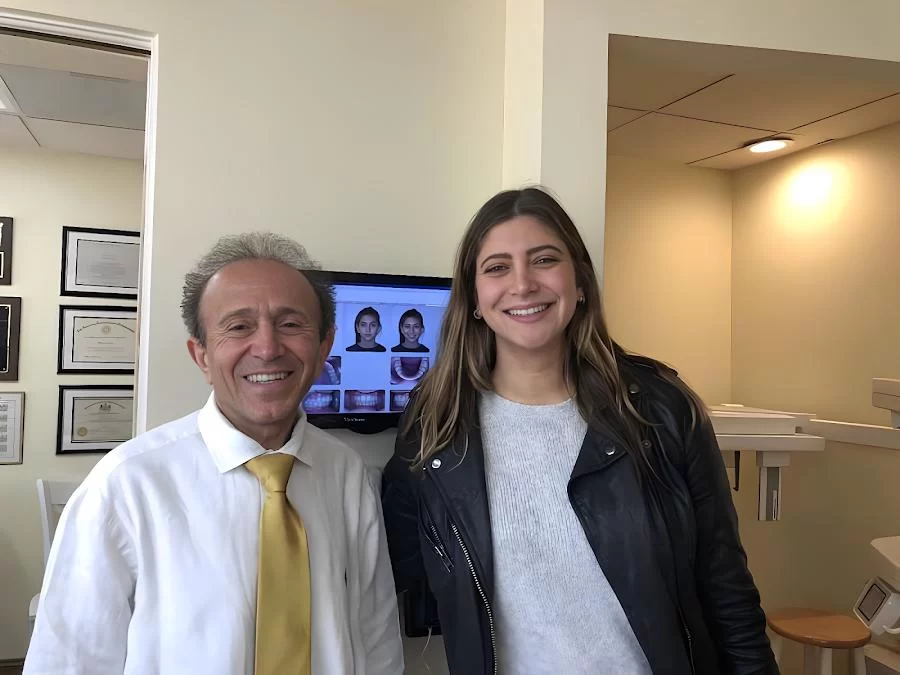Orthodontics in Woodland Hills Picture 6