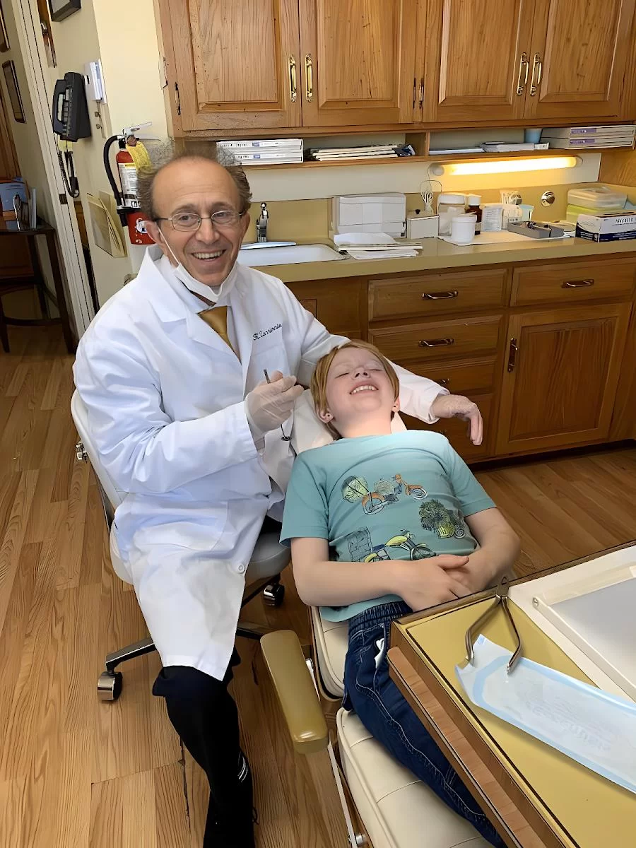 Orthodontics in Woodland Hills Picture 10