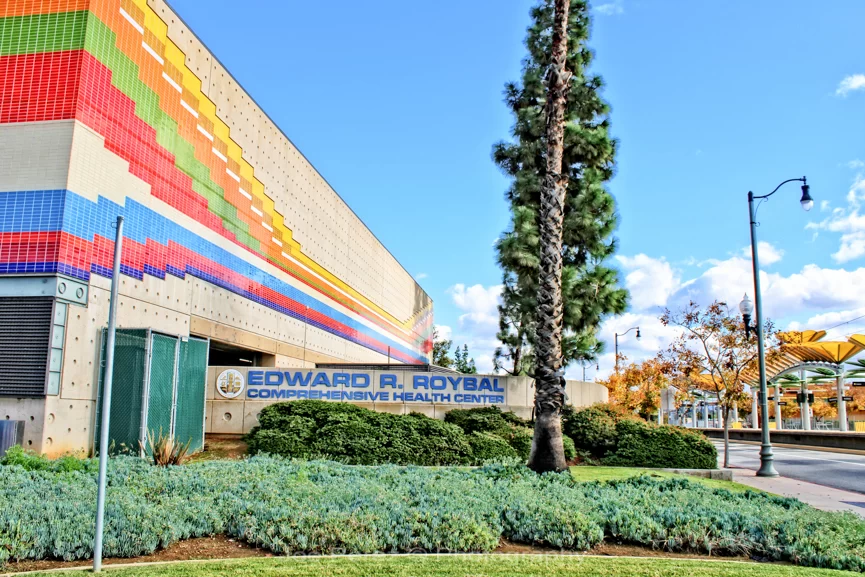 Roybal Comprehensive Health Center: Mendoza Celia DDS Picture 1
