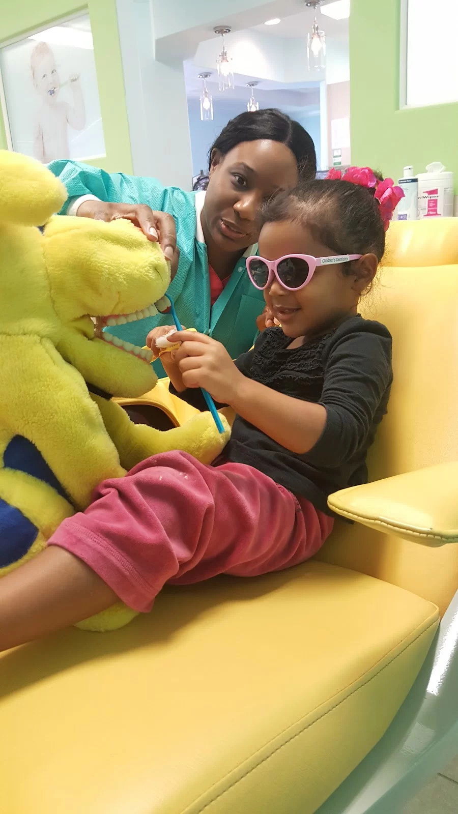 hi-5 Children's Dentistry Picture 9