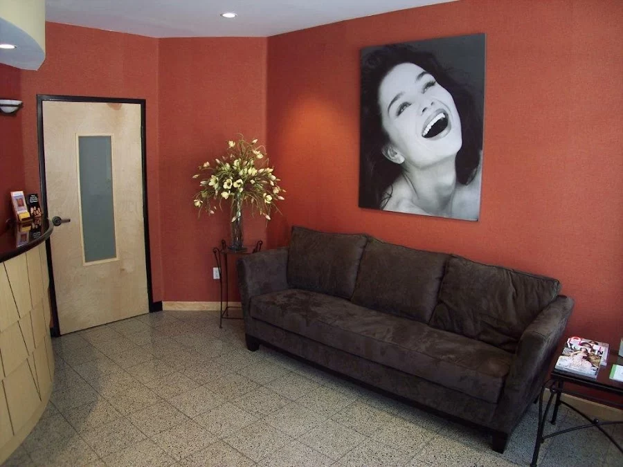 Pasadena Dentistry: Beatrice Haddad DDS Picture 8