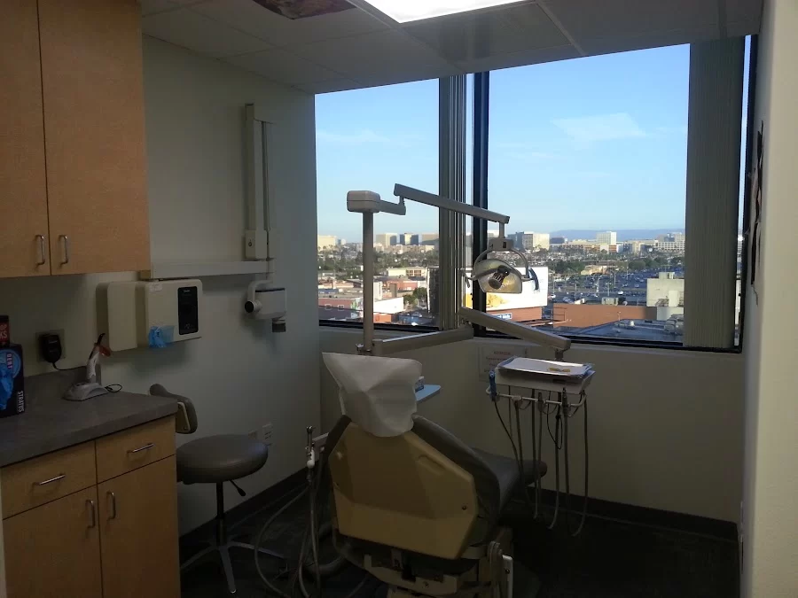 Claire L. Ho, DDS Picture 1