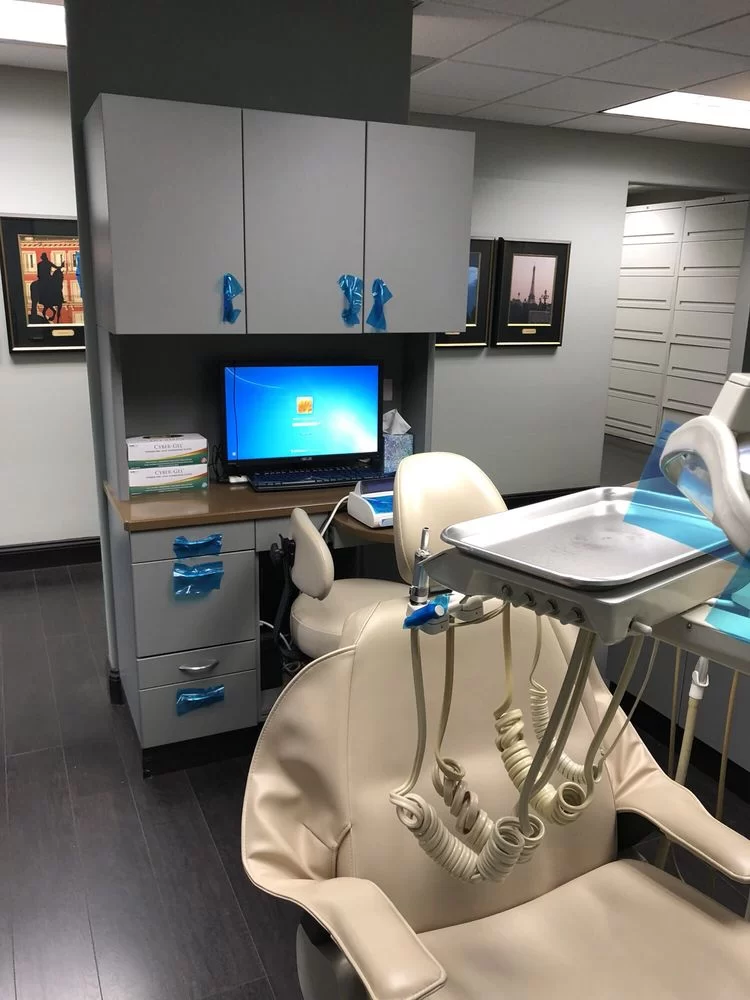 Molina Endodontics Picture 7